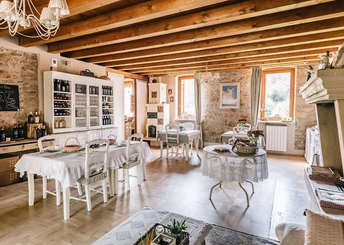 - Relais De Charme La Caminella Couette-café